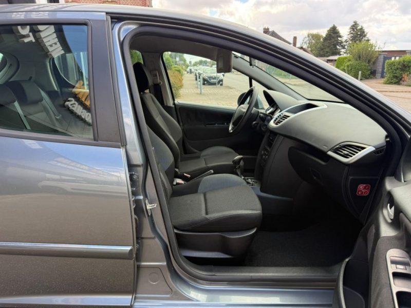 Peugeot 207 1.6 HDi 90Ch Business