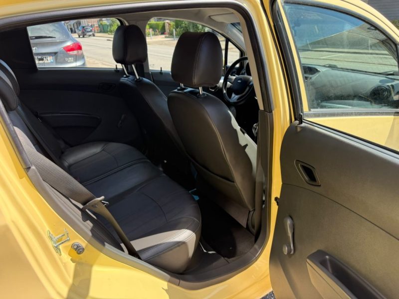 Chevrolet Spark 1.0 16V 68Ch LT