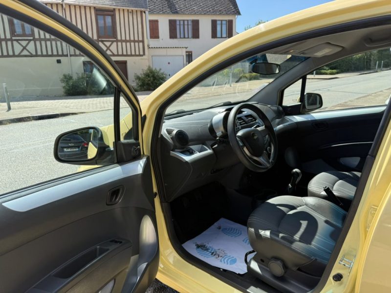 Chevrolet Spark 1.0 16V 68Ch LT