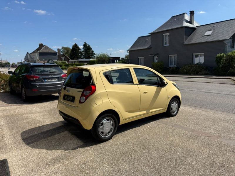Chevrolet Spark 1.0 16V 68Ch LT