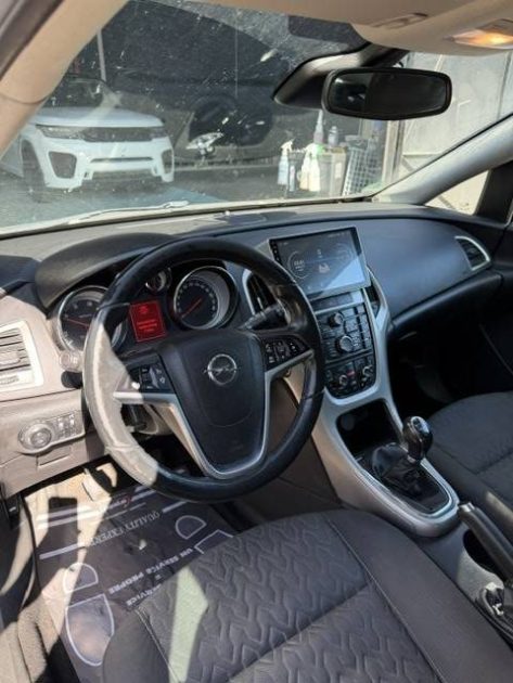 OPEL ASTRA 1.7 CDTI ACTIVE 2013 - 66 302Kms - Distrib ok - Parfait ETAT - SUIVIT OPEL