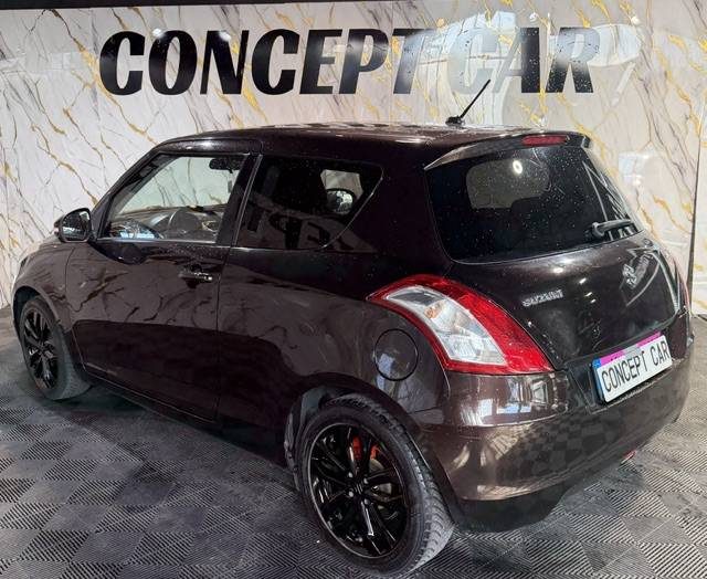 SUZUKI SWIFT 2015 - 59 444Kms - Parfait Etat -Distrib ok - SUIVIT SUZUKI