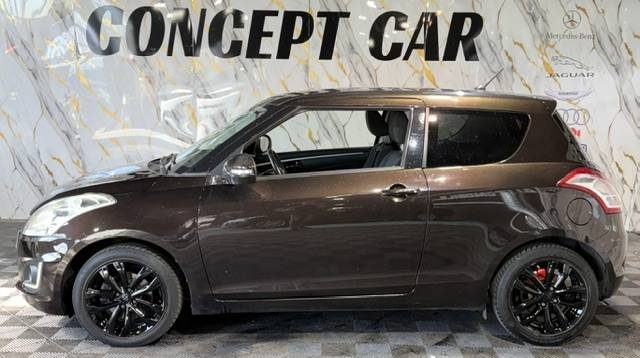 SUZUKI SWIFT 2015 - 59 444Kms - Parfait Etat -Distrib ok - SUIVIT SUZUKI