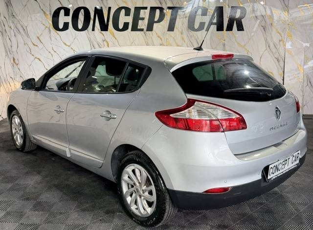 RENAULT MEGANE 1.5 DCI BOSE EDITION 2014 - 69 765Kms - Distrib ok - SUIVIT RENAULT