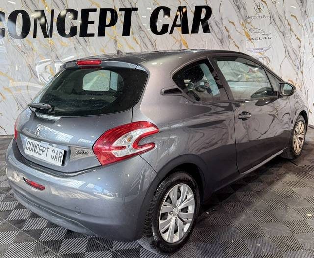 PEUGEOT 208 1.4 HDI ACTIVE 2012 - 67 530Kms - Climatisation - Premier Main - Suivit PEUGEOT