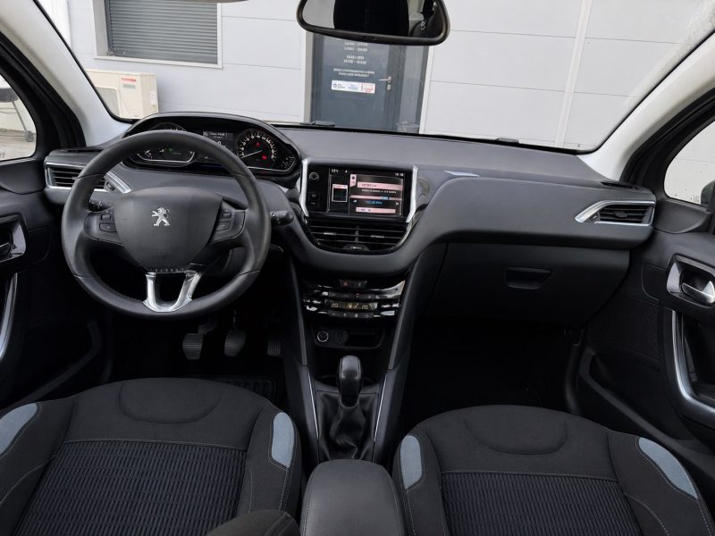 Peugeot 208 1.6 E-HDI 92ch S&S Allure