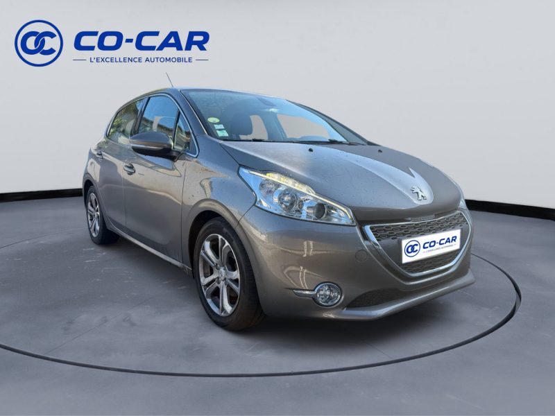 Peugeot 208 1.6 E-HDI 92ch S&S Allure