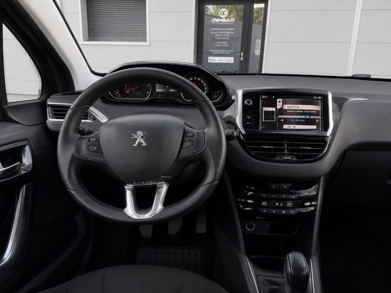 Peugeot 208 1.6 E-HDI 92ch S&S Allure