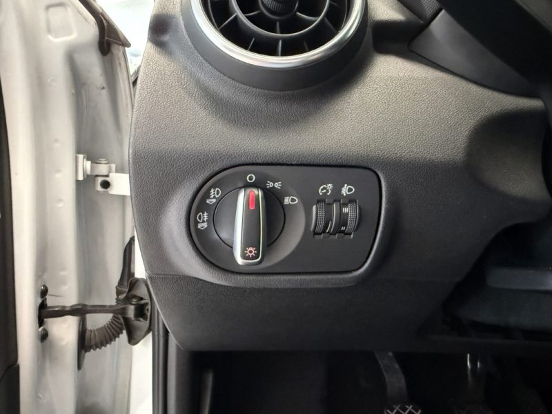AUDI A1 1.2 TFSI 86 ch Attraction 5portes