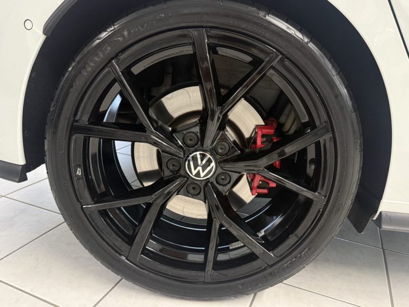 VOLKSWAGEN GOLF 8 2.0 TSI 300 ch GTI CLUBSPORT DSG / CARPLAY / HARMAN KARDON / SIEGES ET VOLANT C