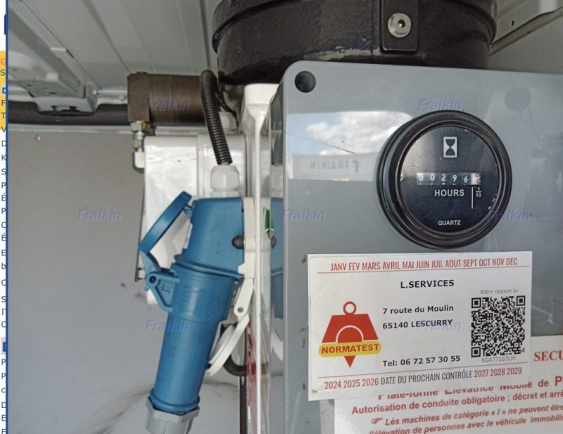 RENAULT TRAFIC NACELLE TRONGEE III  2.0 DCI 145 2022
