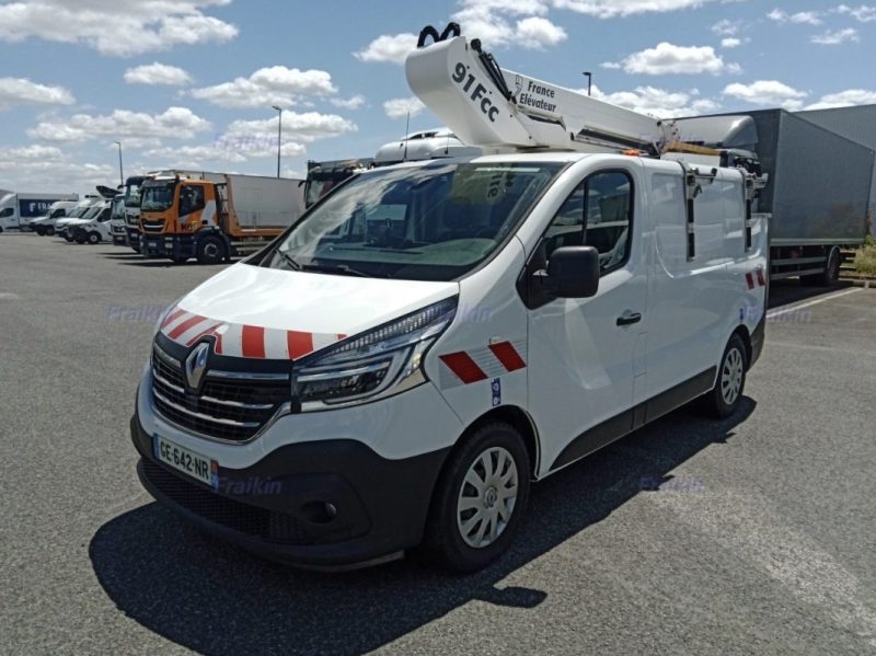 RENAULT TRAFIC NACELLE TRONGEE III  2.0 DCI 145 2022