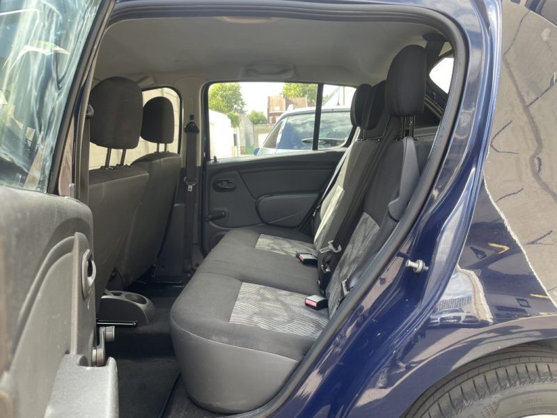 DACIA SANDERO 1.2 i 75 CV