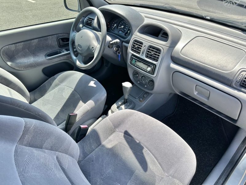 RENAULT CLIO 1.6 BVA 1998 EMBRAYAGE NEUF SUIVI & GARANTIE 12 MOIS
