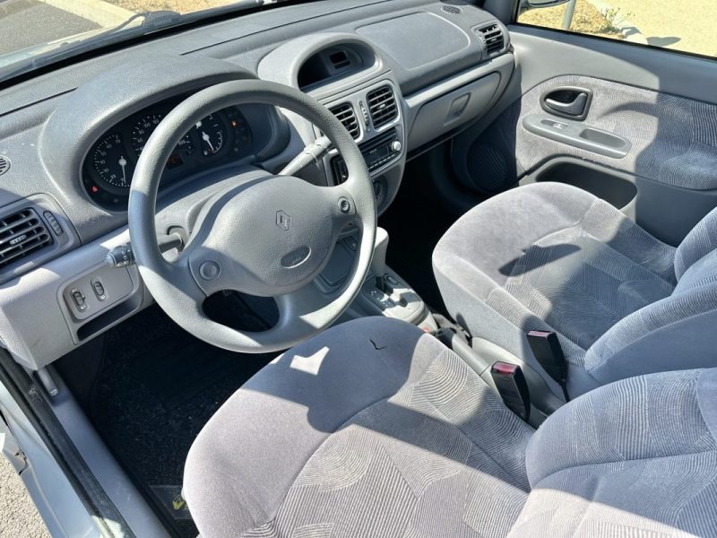 RENAULT CLIO 1.6 BVA 1998 EMBRAYAGE NEUF SUIVI & GARANTIE 12 MOIS