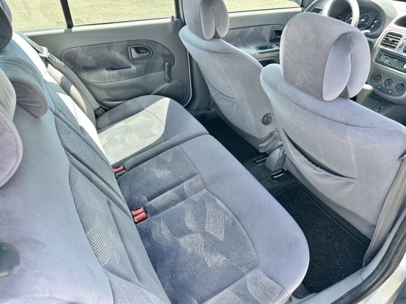 RENAULT CLIO 1.6 BVA 1998 EMBRAYAGE NEUF SUIVI & GARANTIE 12 MOIS