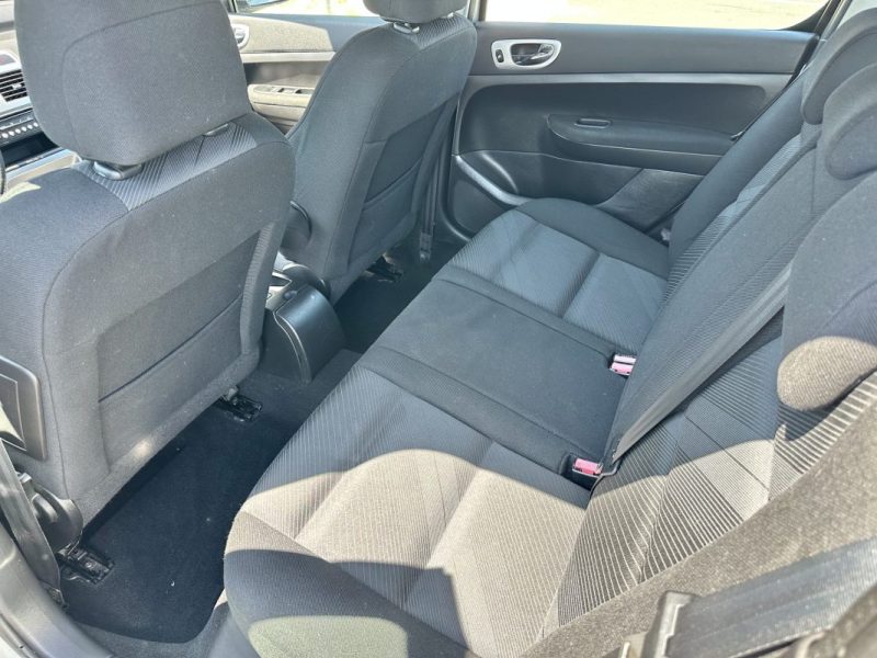PEUGEOT 307 1.6 HDI 110CV CONFORT PACK 2005 SUIVI & GARANTIE 6 MOIS