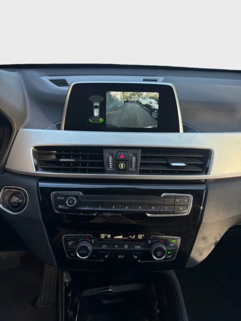 BMW X1 X LINE / boîte auto / keyless / hayon électrique