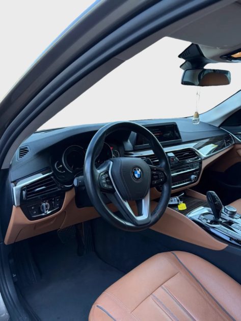 BMW SERIE 5 530E LOUNGE BA 