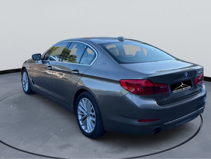 BMW SERIE 5 530E LOUNGE BA 