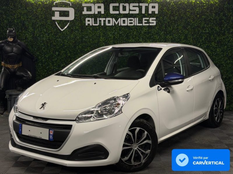PEUGEOT 208 PHASE 2 LIKE 1.2 68 Cv 1ERE MAIN 15 300 Kms REELS 5 PORTES CLIMATISATION - GARANTIE 1 AN