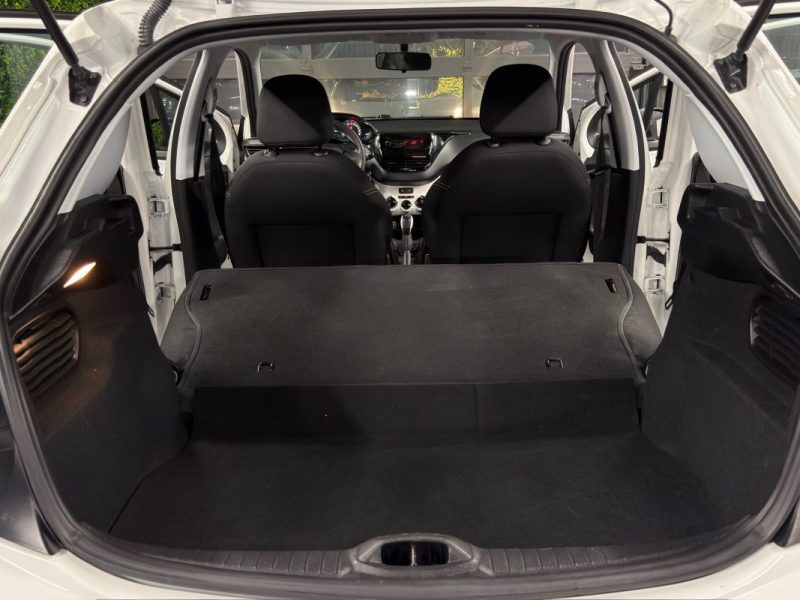 PEUGEOT 208 PHASE 2 LIKE 1.2 68 Cv 1ERE MAIN 15 300 Kms REELS 5 PORTES CLIMATISATION - GARANTIE 1 AN