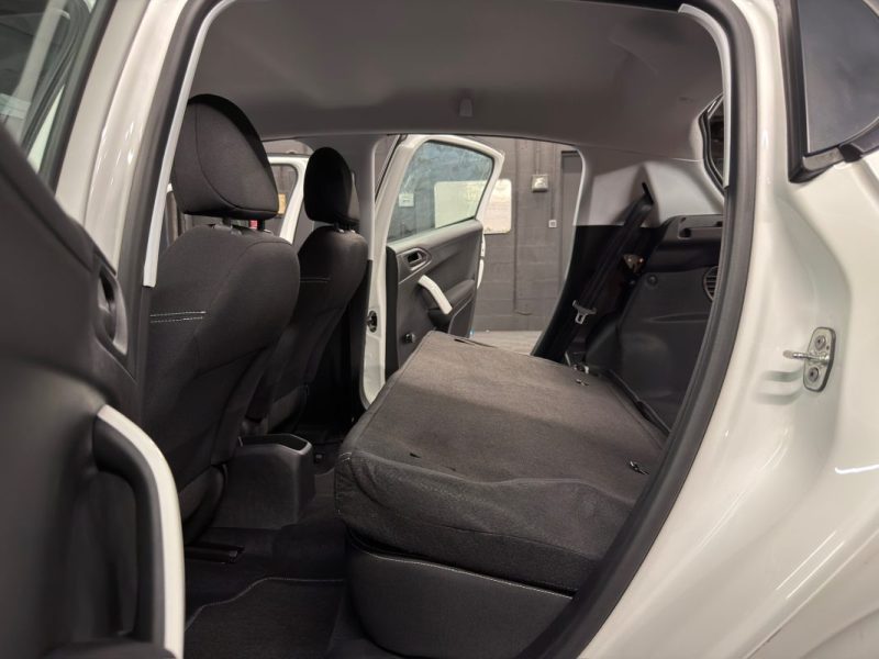 PEUGEOT 208 PHASE 2 LIKE 1.2 68 Cv 1ERE MAIN 15 300 Kms REELS 5 PORTES CLIMATISATION - GARANTIE 1 AN