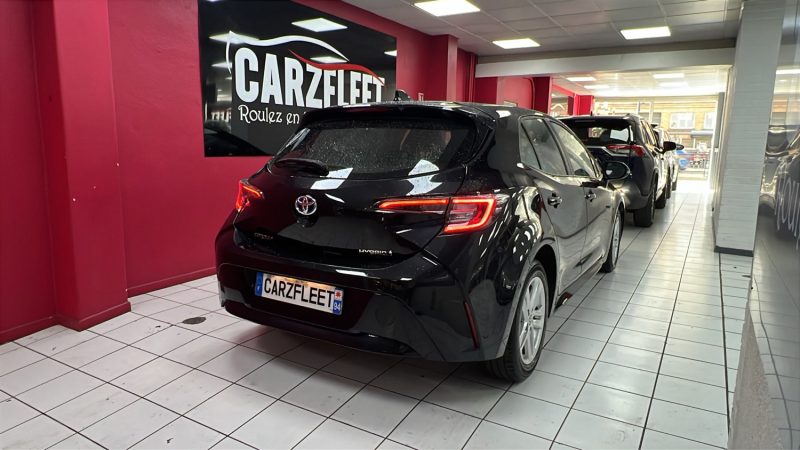TOYOTA COROLLA BERLINE HYBRIDE 1.8 DYNAMIC BUSINESS 122cv/1 ERE MAIN/TVA RECUPERABLE