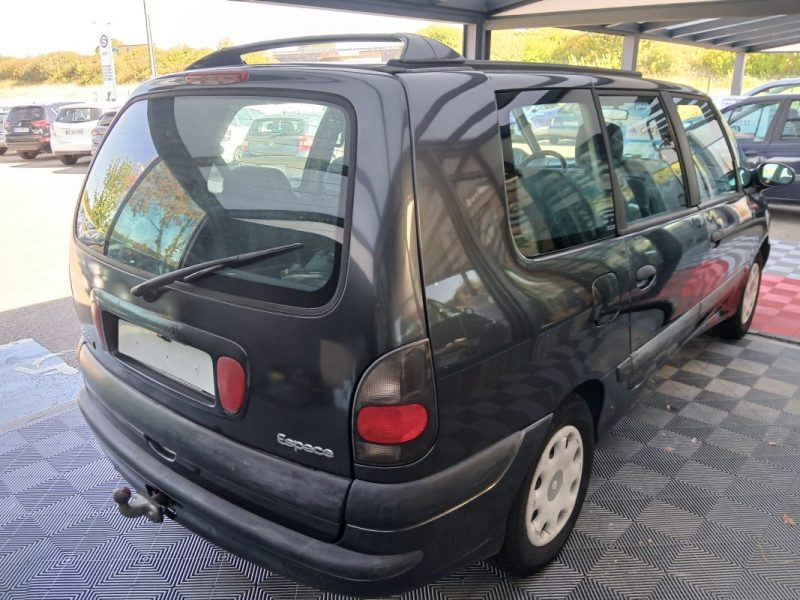 RENAULT ESPACE RTE 2.2DT 7 places + attelage   2000