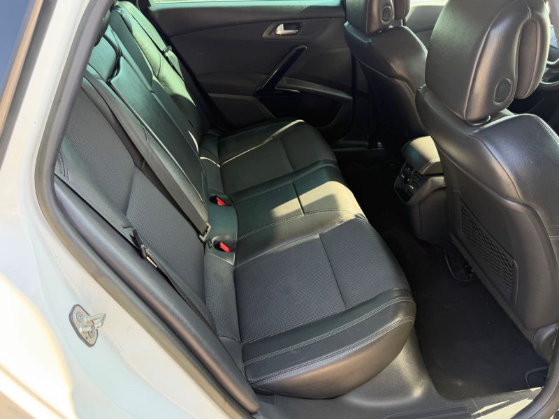 Peugeot 508 SW 2.0 HDi 140 ch Allure - Attelage - Clim - Gps - Jantes alu - Révisé & Garantie 6 mois