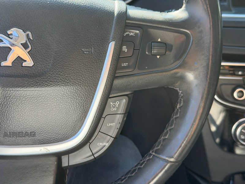 Peugeot 508 SW 2.0 HDi 140 ch Allure - Attelage - Clim - Gps - Jantes alu - Révisé & Garantie 6 mois