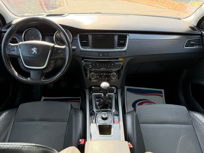 Peugeot 508 SW 2.0 HDi 140 ch Allure - Attelage - Clim - Gps - Jantes alu - Révisé & Garantie 6 mois