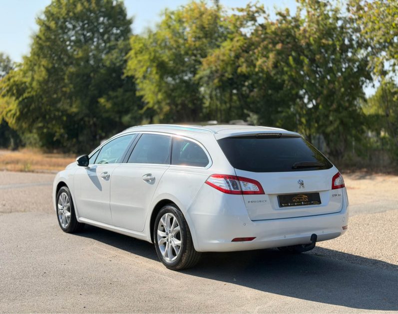 Peugeot 508 SW 2.0 HDi 140 ch Allure - Attelage - Clim - Gps - Jantes alu - Révisé & Garantie 6 mois