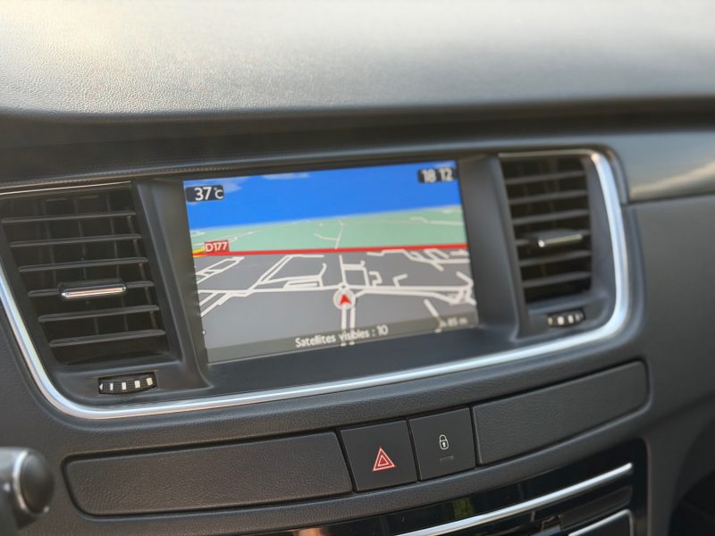 Peugeot 508 SW 2.0 HDi 140 ch Allure - Attelage - Clim - Gps - Jantes alu - Révisé & Garantie 6 mois
