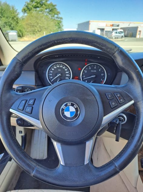 B.M.W. 5 530 XI 2996CM3 272CV  2008
