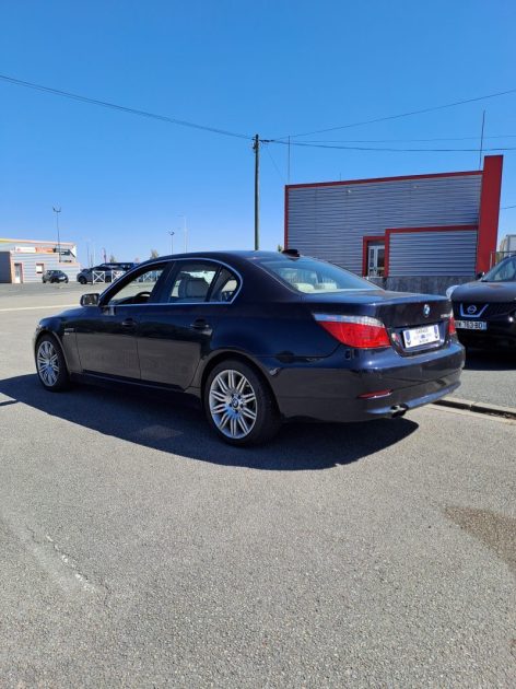 B.M.W. 5 530 XI 2996CM3 272CV  2008