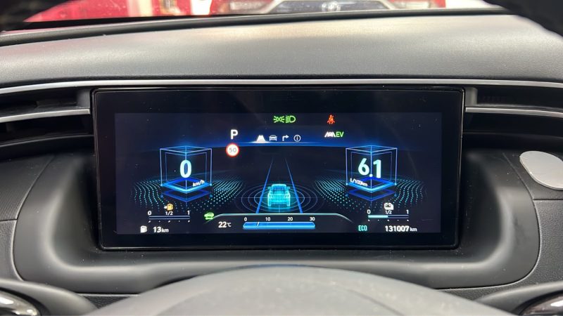 HYUNDAI TUCSON 1.6 SUV HYBRIDE ESSENCE 230cv BUSINESS/1 ERE MAIN/TVA RECUPERABLE
