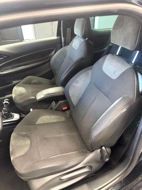 CITROEN DS3 1.6 BLUE HDI 120 SPORT CHIC 2014