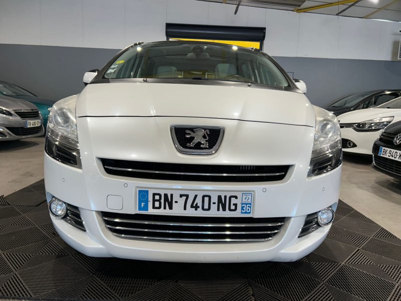 PEUGEOT 5008 2.0 HDI 150CH