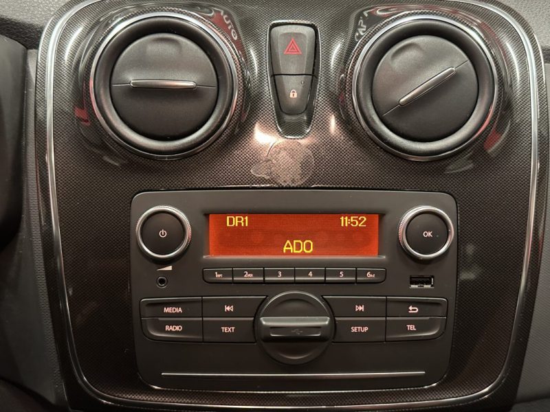 DACIA SANDERO 1.0 SCE 75cv CITY + - Très bon état - Garantie 6 mois -