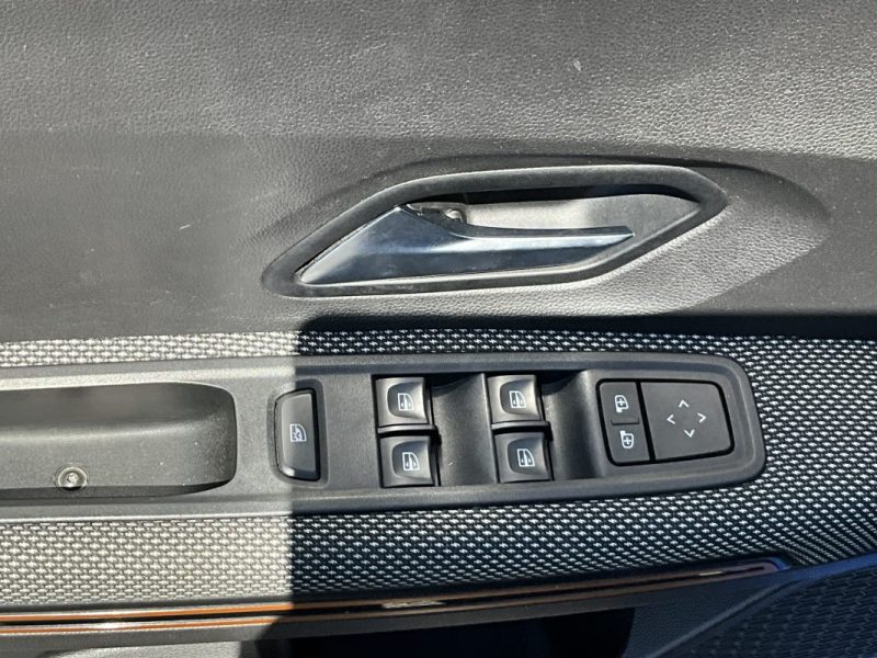 MINIMUM 1250KM D’AUTONOMIE*  DACIA SANDERO  1.0 TCE ECO-G 100 CV STEPWAY CONFORT 
