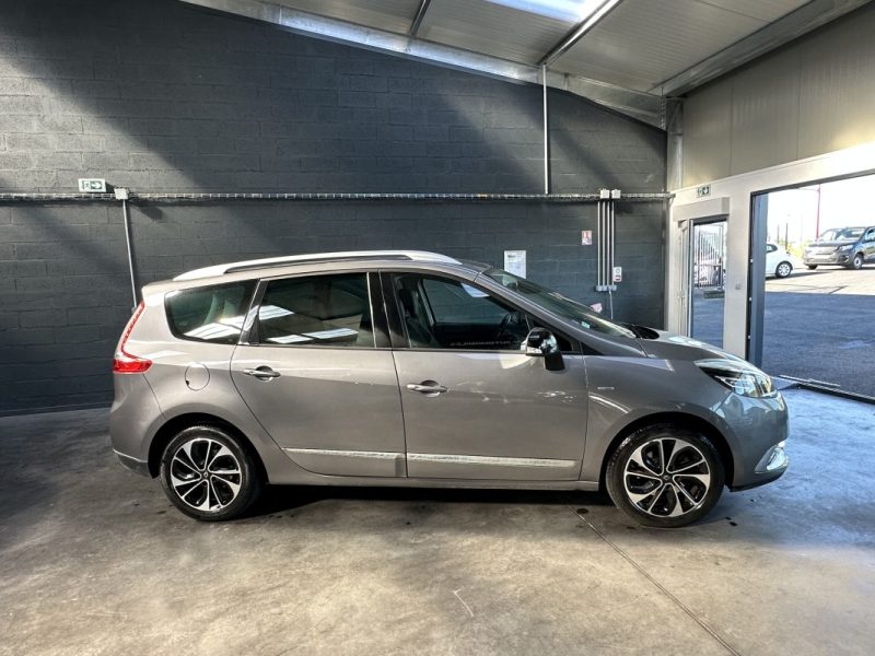 RENAULT GRAND SCÉNIC III TCE 130cv ENERGY BOSE EDITION