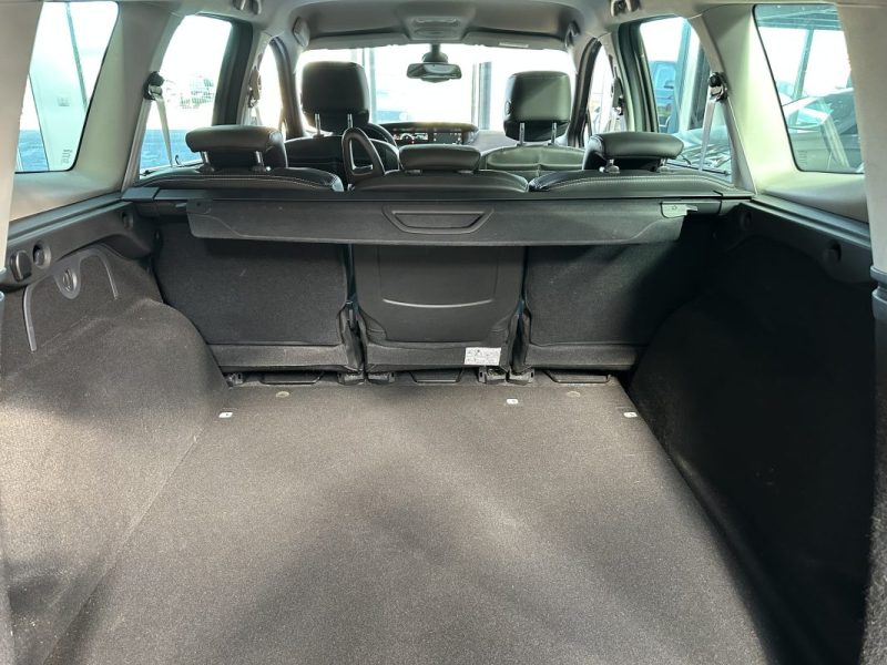 RENAULT GRAND SCÉNIC III TCE 130cv ENERGY BOSE EDITION