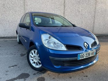 RENAULT CLIO III EXPRESSION 1.2i TCE 101CH