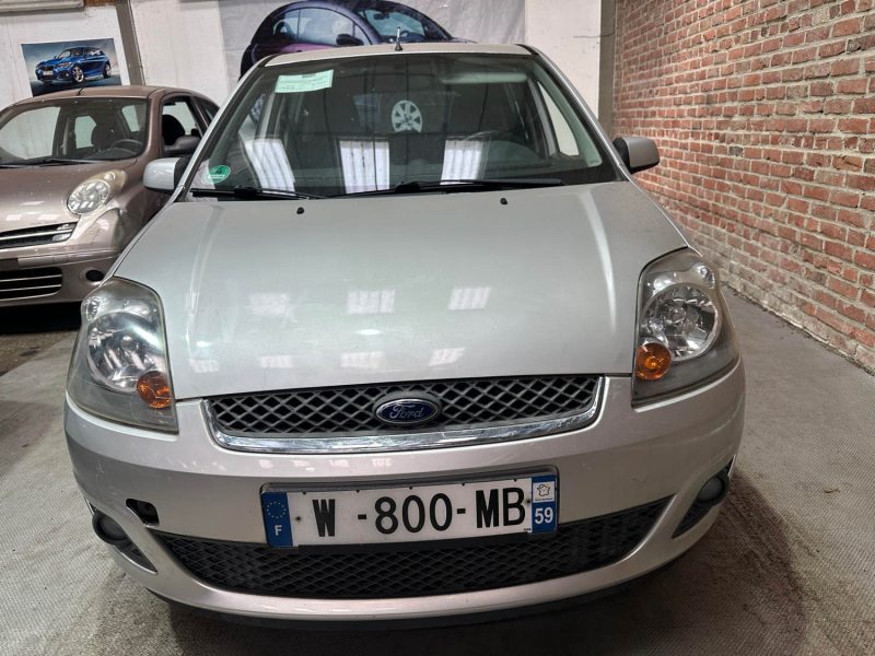 FORD  FIESTA 1.25 VITA VITA 2007