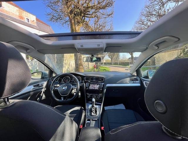 VOLKSWAGEN GOLF 1.6 TDI BLUE MOTION - CUP / TOIT OUVRANT / GPS  2015