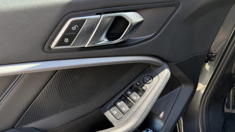BMW SERIE 1 118I 136CH BVA DKG 2021 PACK M