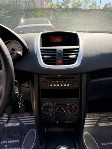PEUGEOT 207 1.4 URBAN MOVE 2009 - 65 009Kms - Climatisation - Parfait Etat - SUIVIT PEUGEOT