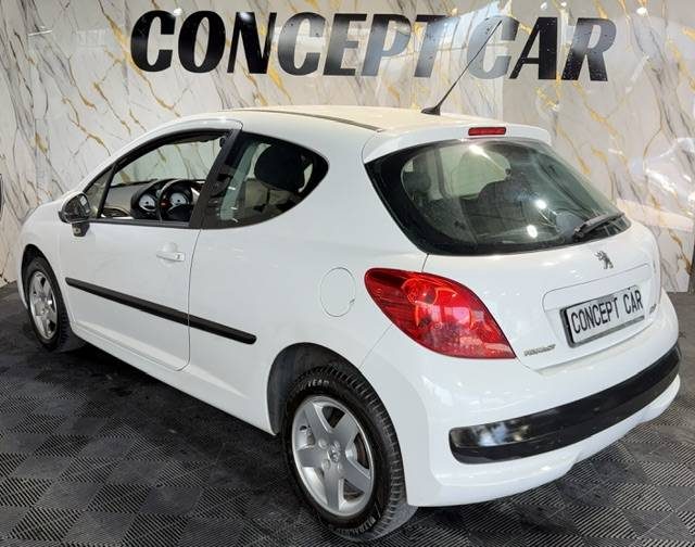 PEUGEOT 207 1.4 URBAN MOVE 2009 - 65 009Kms - Climatisation - Parfait Etat - SUIVIT PEUGEOT