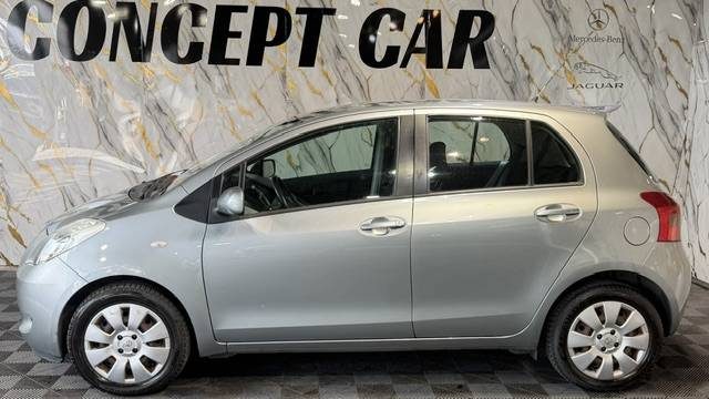 TOYOTA YARIS 1.3 VVT-ISOL 2006 - 78 707Kms - Climatisation - Suivit TOYOTA